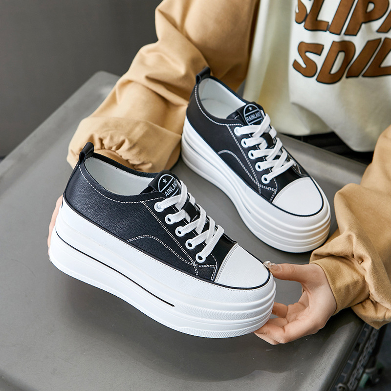 Nowe 8cm sneakersy na platform – Wedge Heeled Sneaker recenzja i cena