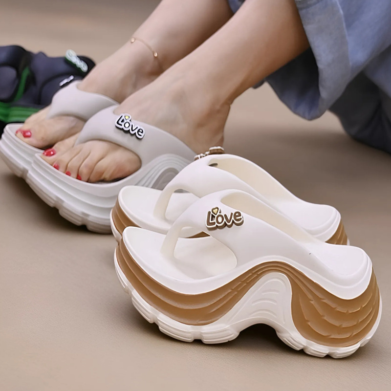 Nowe Klapki Damskie na Grubej  – Women'S Shoes Y2K recenzja i cena