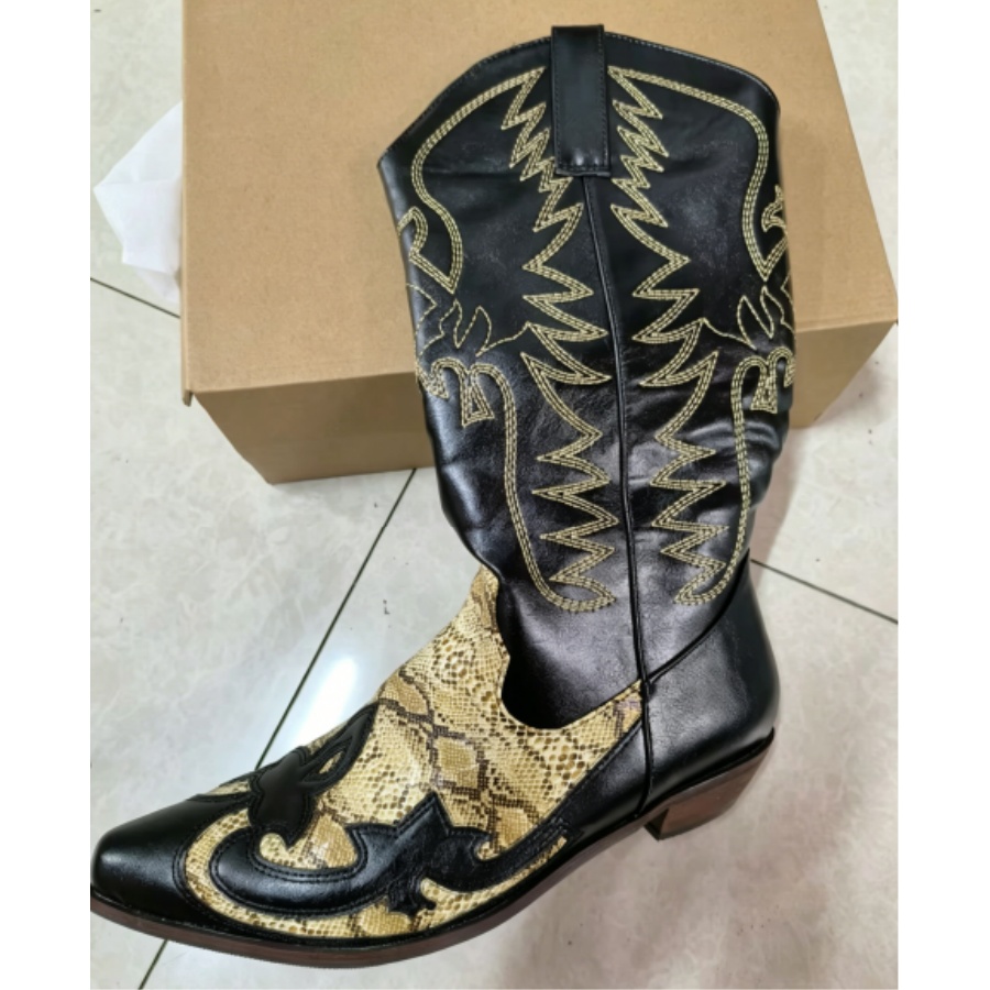 Haftowane kowbojki w stylu wes – Western Cowgirl Boot recenzja i cena