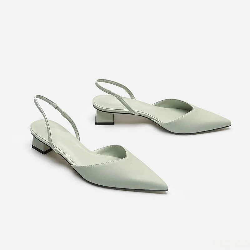 Damskie szpilki z ostrym noski – Low Block Heel Pump recenzja i cena
