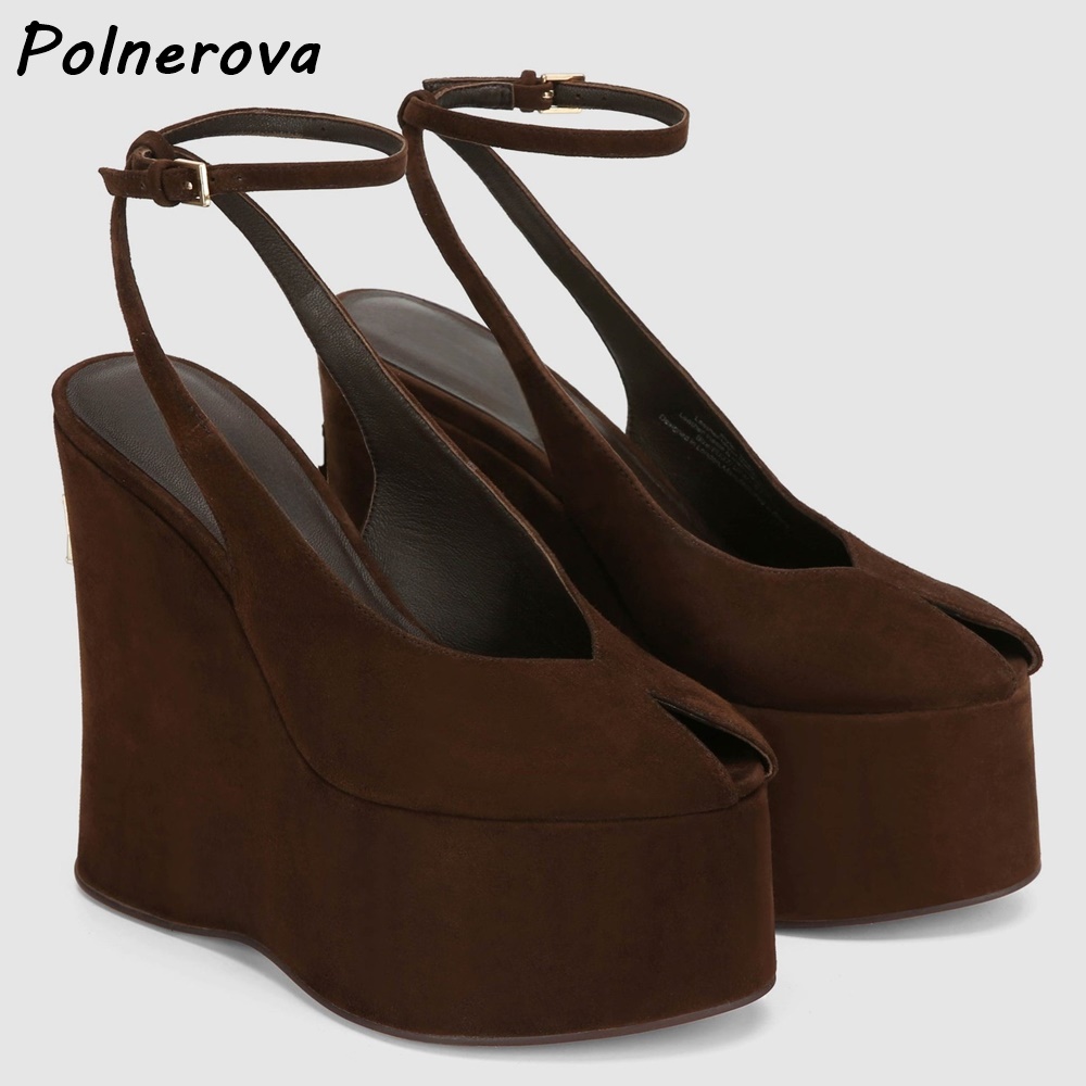 Sandały na koturnie z lakierow – Women'S Shoes Y2K recenzja i cena